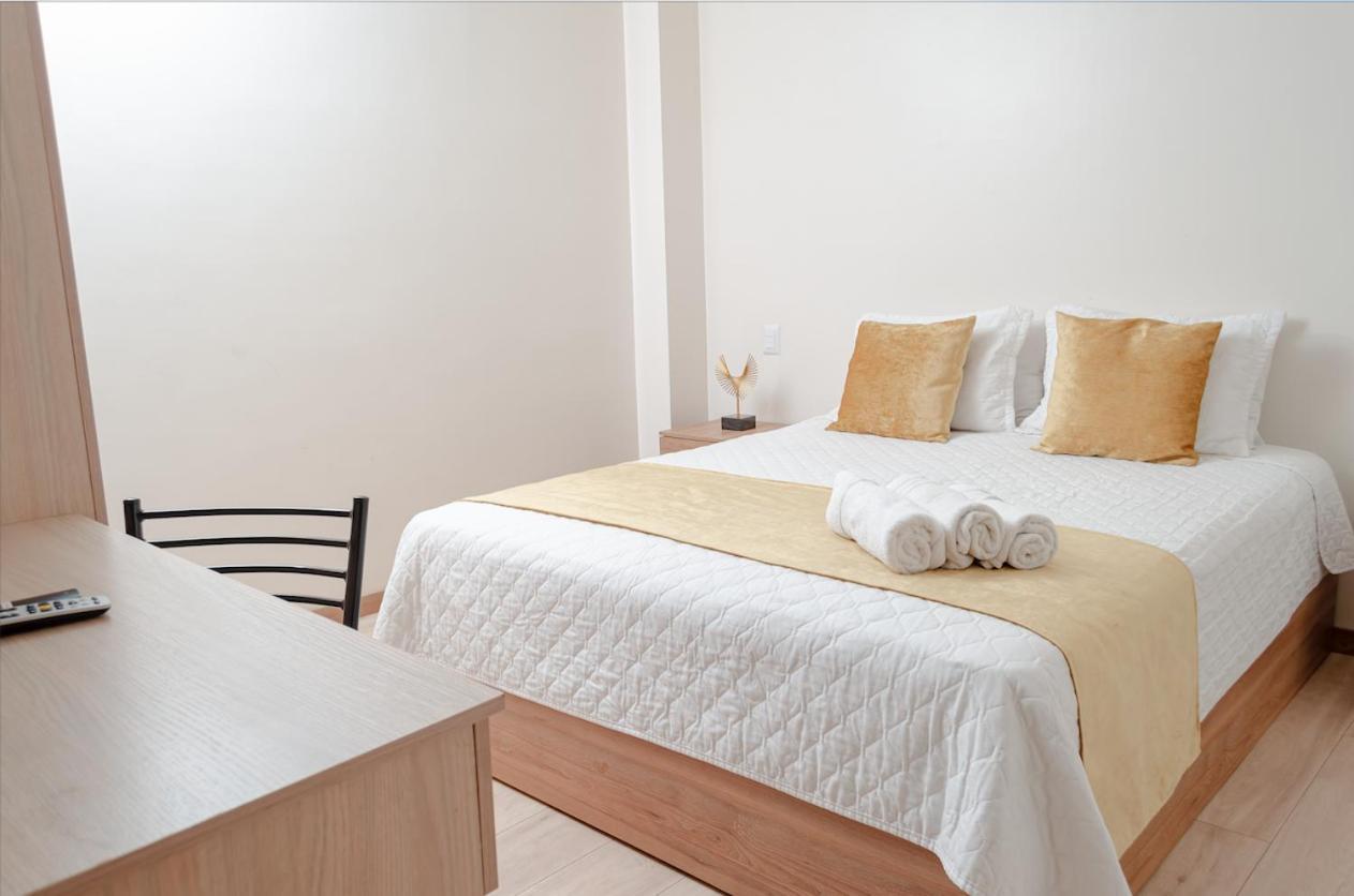 Hotel Bristool Parc - Departments & Suites Cuenca Esterno foto
